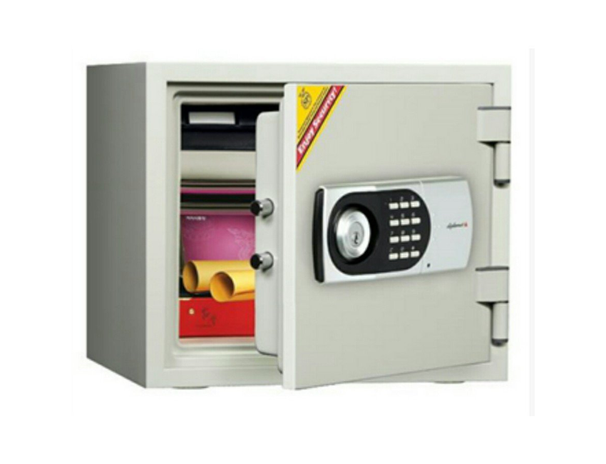 Diplomat Safes in Kenya